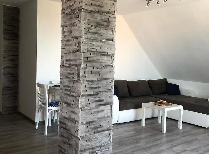 Toparti Hangulatu Nyaralo-balatonboglar * Balatonboglar