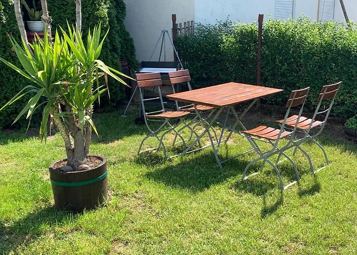 Toparti Hangulatu Nyaralo-balatonboglar * Балатонбоглар